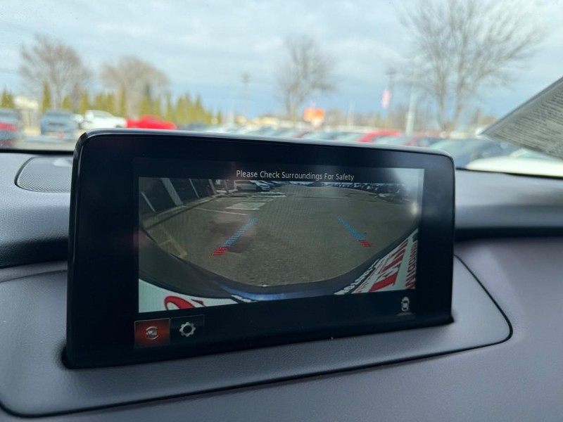 Mazda CX-9 Vehicle Image 29