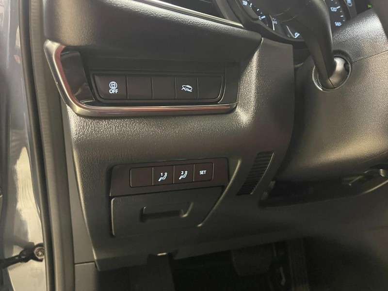 Mazda CX-30 Vehicle Image 23