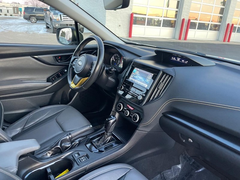 Subaru Crosstrek Vehicle Image 11