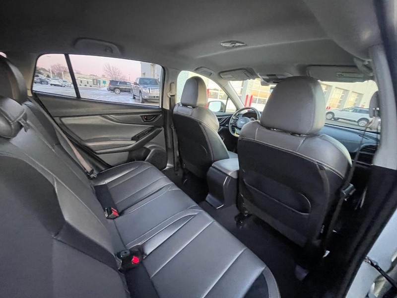 Subaru Crosstrek Vehicle Image 13