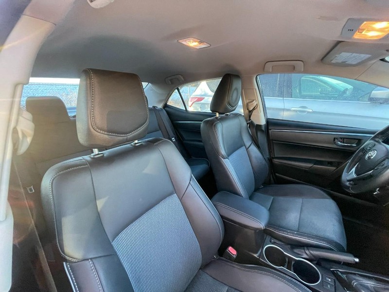 Toyota Corolla Vehicle Image 04