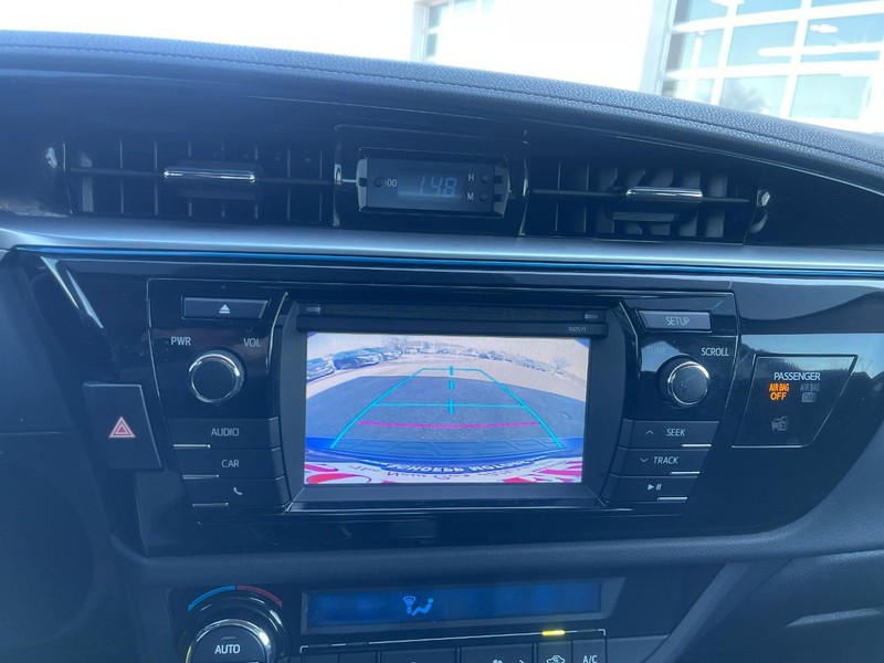 Toyota Corolla Vehicle Image 25