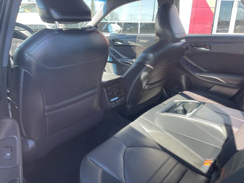 Toyota Avalon Vehicle Image 21