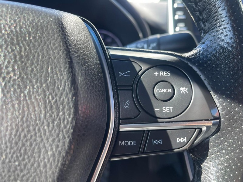 Toyota Avalon Vehicle Image 30