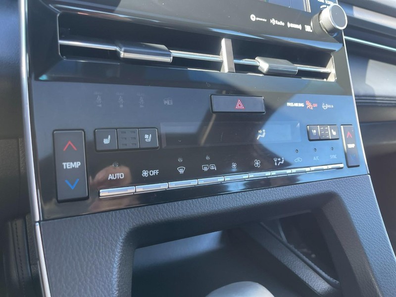 Toyota Avalon Vehicle Image 35