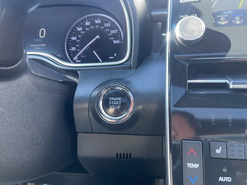 Toyota Avalon Vehicle Image 40