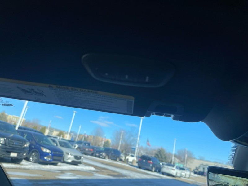 Jeep Grand Cherokee L Vehicle Image 50