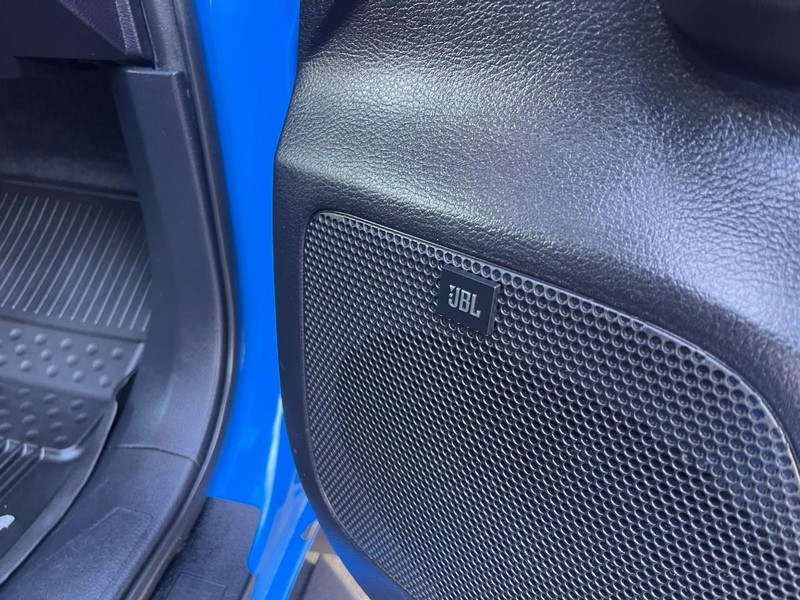 Toyota Tacoma 4WD Vehicle Image 10