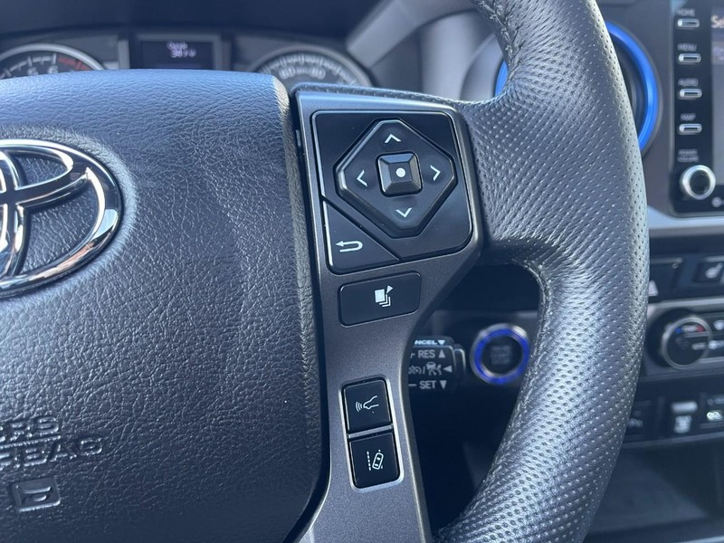 Toyota Tacoma 4WD Vehicle Image 22