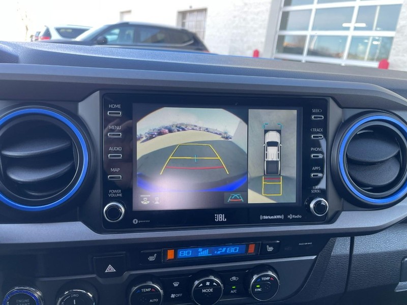 Toyota Tacoma 4WD Vehicle Image 28