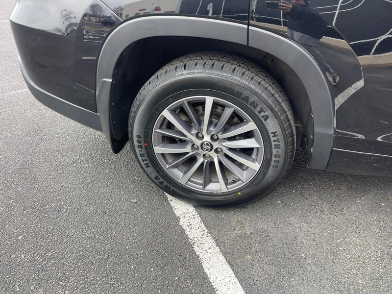 Toyota Highlander Vehicle Image 08