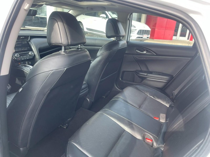 Honda Insight Vehicle Image 15