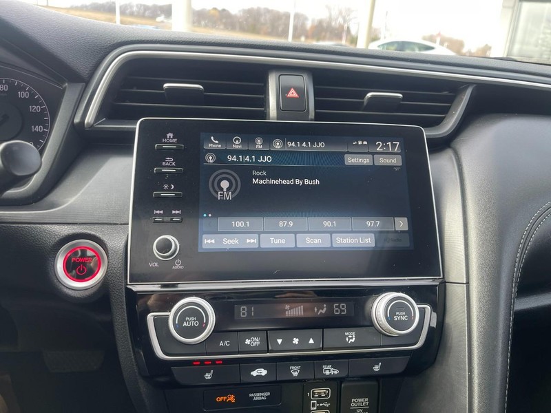 Honda Insight Vehicle Image 27