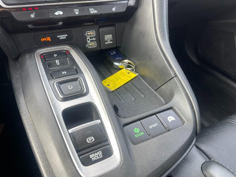 Honda Insight Vehicle Image 32