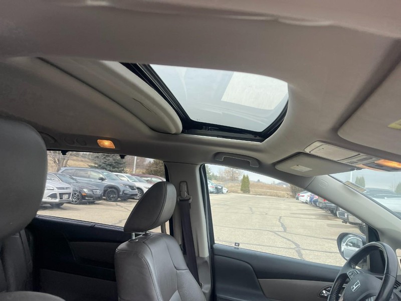 Honda Odyssey Vehicle Image 03