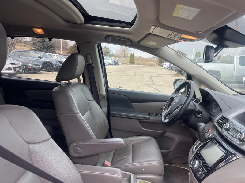 Honda Odyssey Vehicle Image 04