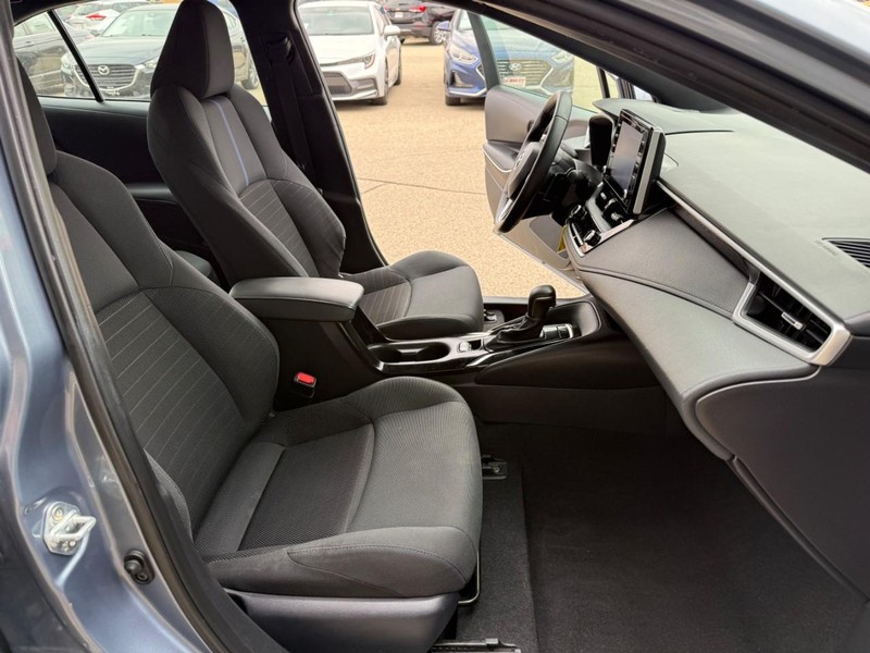 Toyota Corolla Vehicle Image 23