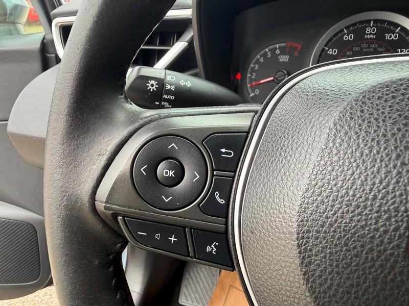 Toyota Corolla Vehicle Image 28