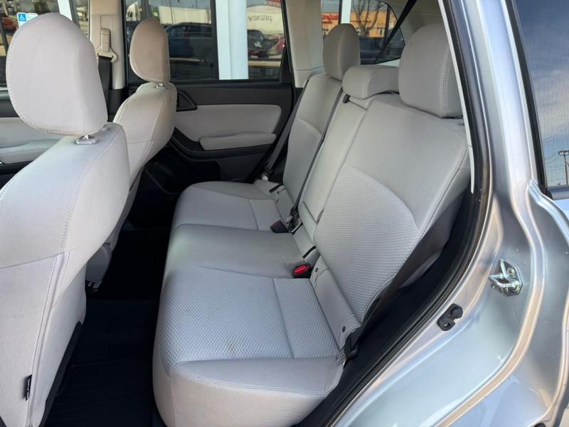 Subaru Forester Vehicle Image 11