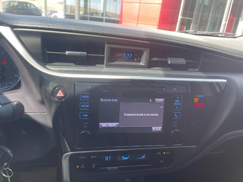 Toyota Corolla Vehicle Image 20