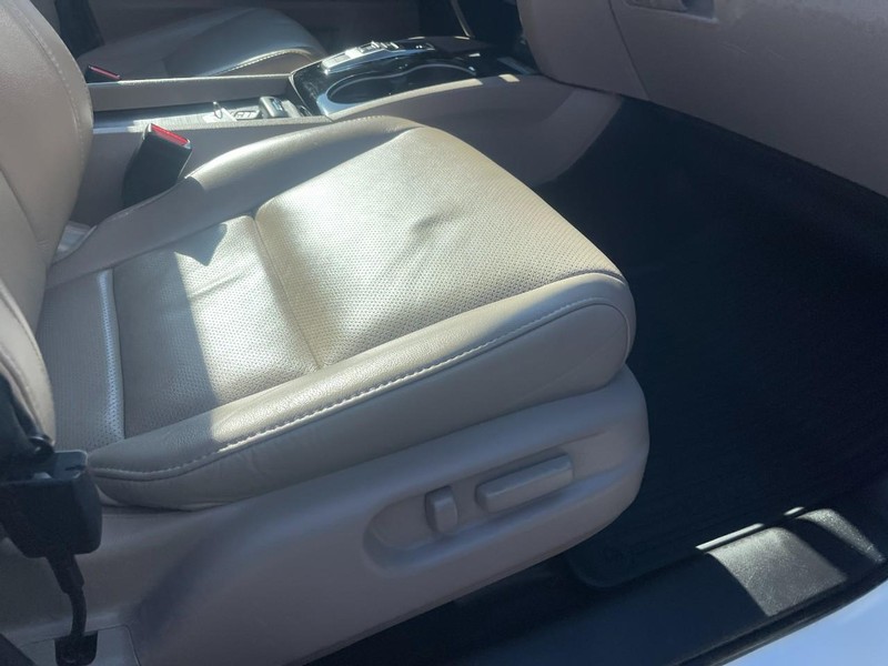 Honda Pilot Vehicle Image 12