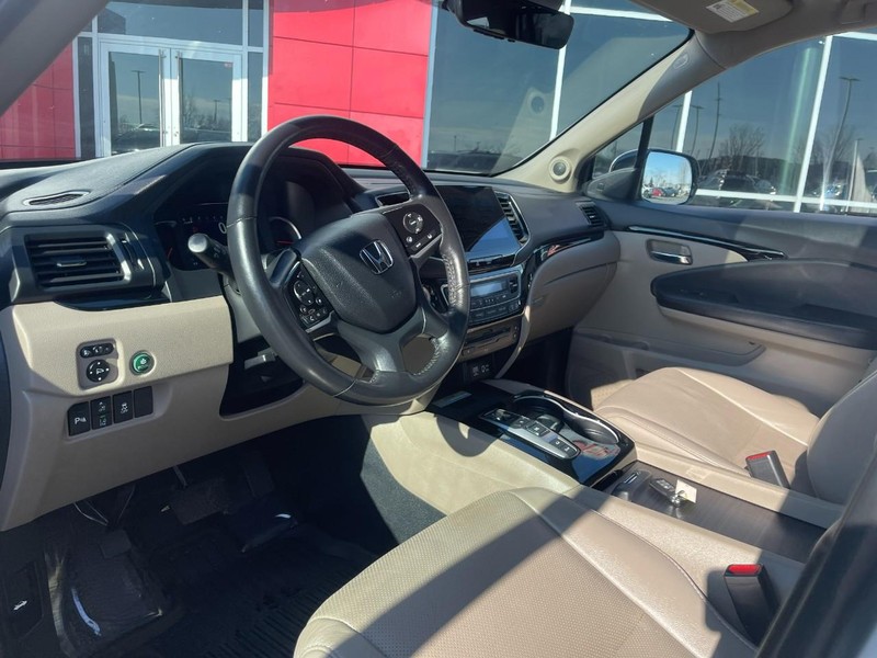 Honda Pilot Vehicle Image 22