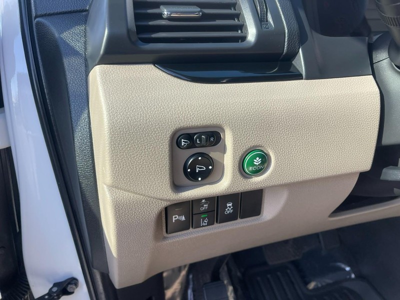 Honda Pilot Vehicle Image 27