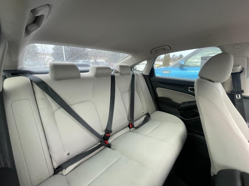 Honda Civic Sedan Vehicle Image 05
