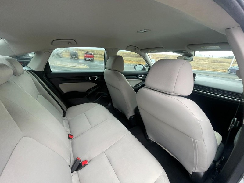 Honda Civic Sedan Vehicle Image 08