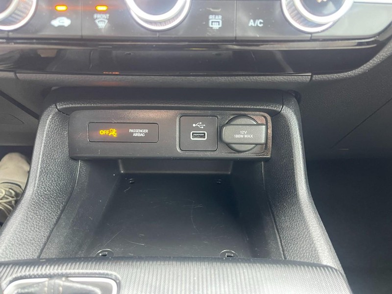 Honda Civic Sedan Vehicle Image 25