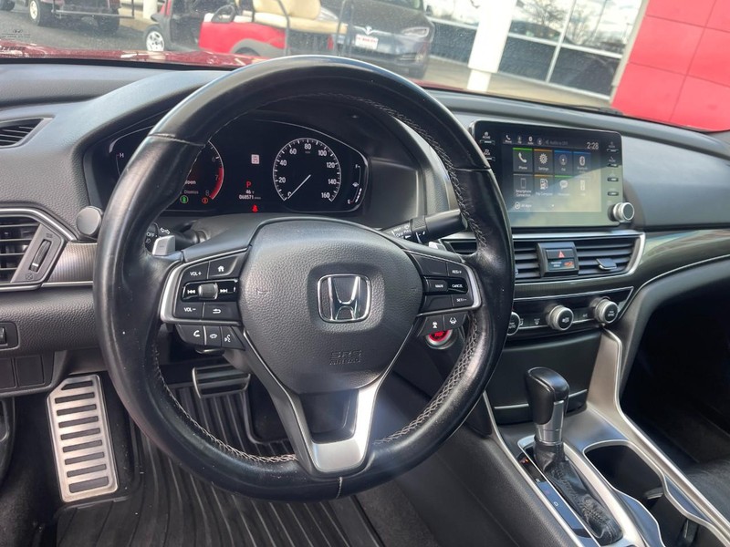 Honda Accord Sedan Vehicle Image 20
