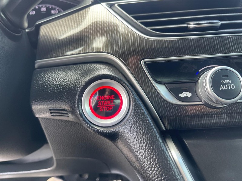 Honda Accord Sedan Vehicle Image 26