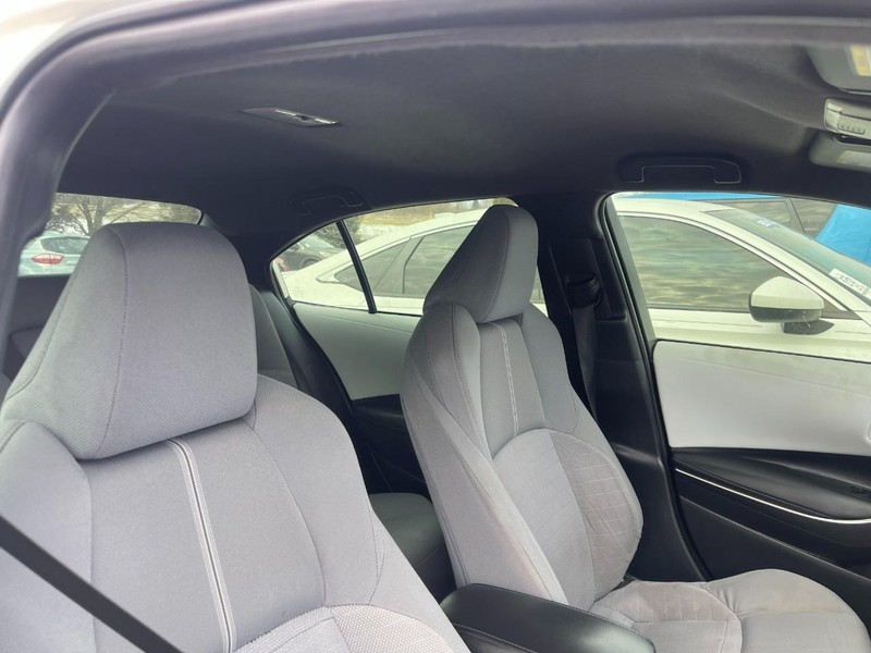 Toyota Corolla Vehicle Image 03