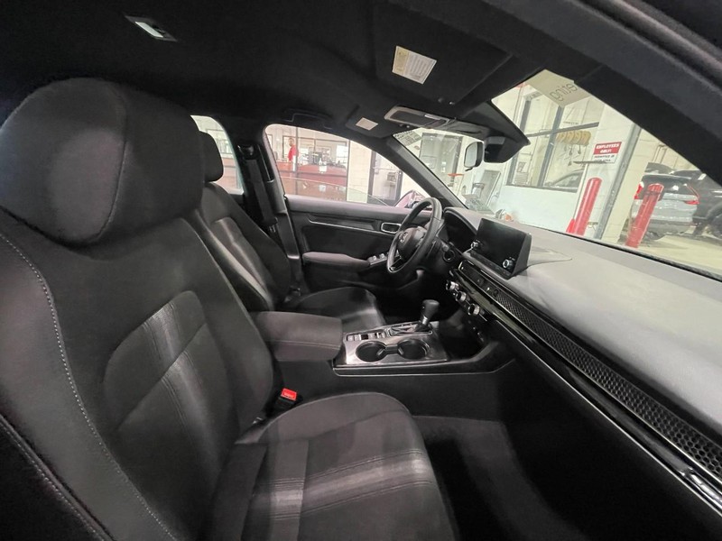 Honda Civic Sedan Vehicle Image 03