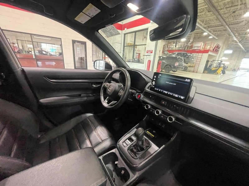 Honda CR-V Hybrid Vehicle Image 07