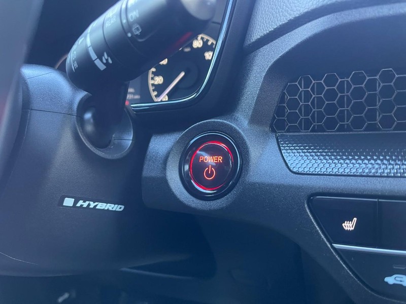 Honda CR-V Hybrid Vehicle Image 32