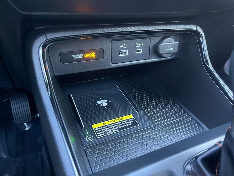 Honda CR-V Hybrid Vehicle Image 34