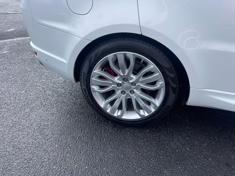 Land Rover Range Rover Sport Vehicle Image 09