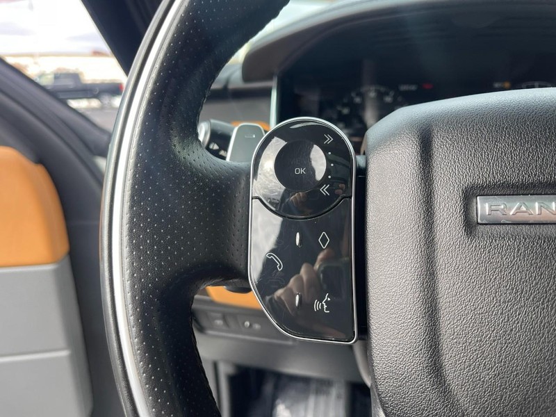 Land Rover Range Rover Sport Vehicle Image 28