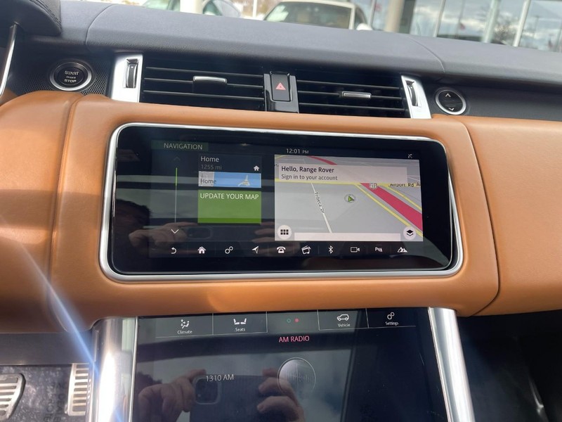 Land Rover Range Rover Sport Vehicle Image 36