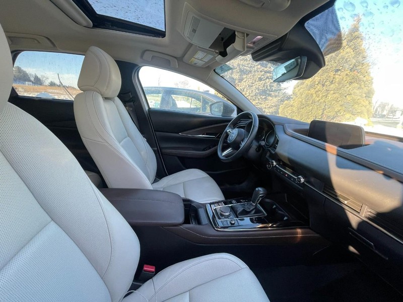 Mazda CX-30 Vehicle Image 04