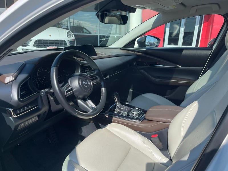 Mazda CX-30 Vehicle Image 20