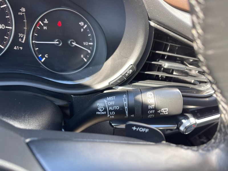 Mazda CX-30 Vehicle Image 28