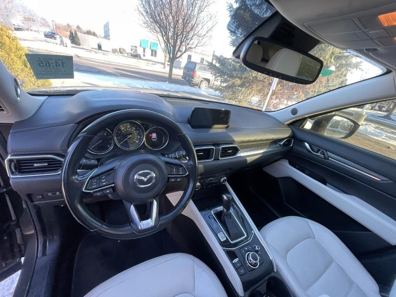 Mazda CX-5 Vehicle Image 04