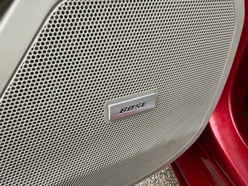 Cadillac XTS Vehicle Image 19