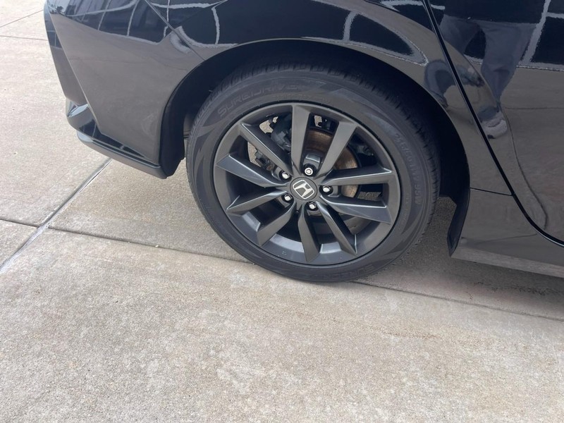 Honda Civic Hatchback Vehicle Image 09