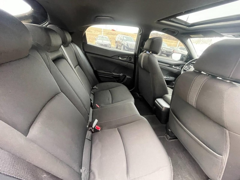 Honda Civic Hatchback Vehicle Image 14