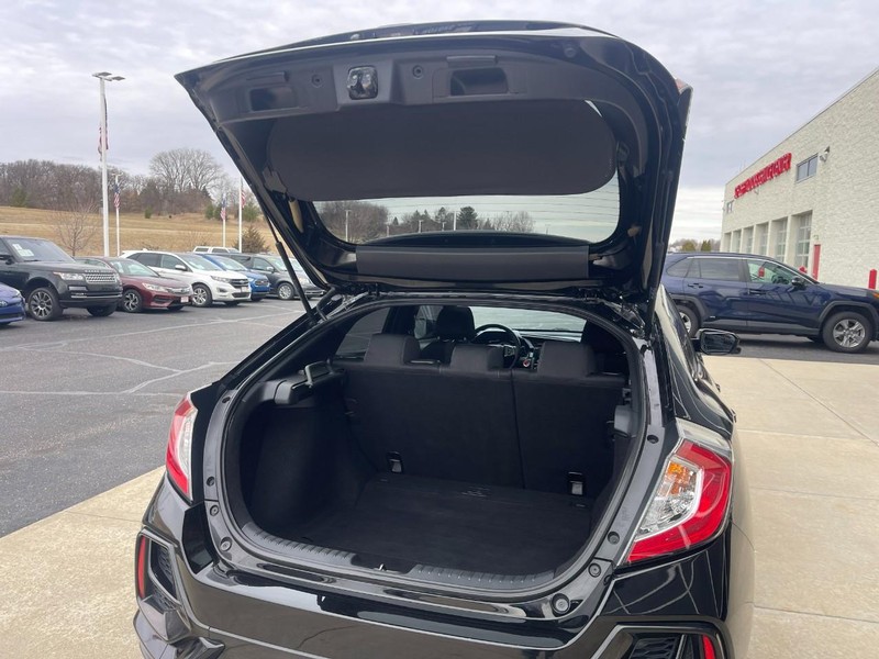 Honda Civic Hatchback Vehicle Image 17