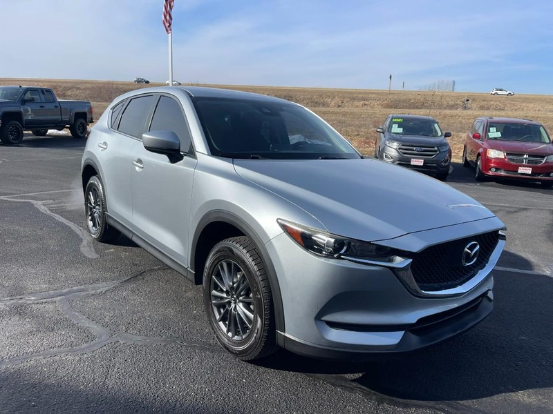 Mazda CX-5 Vehicle Image 02