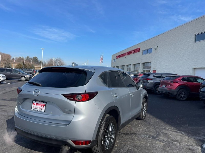 Mazda CX-5 Vehicle Image 03